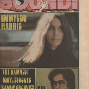 Soundi 1977-5 : Emmylou Harris, The Damned!, Iggy & Stooges, Flamin` Groovies, Supercharge, Ray Davies